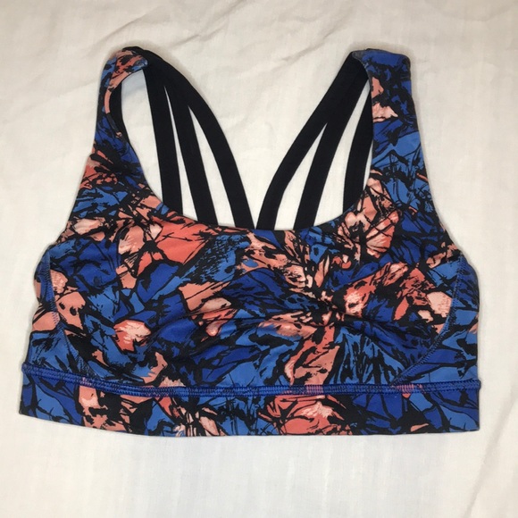 lululemon athletica Other - Lululemon sports bra Sz 4